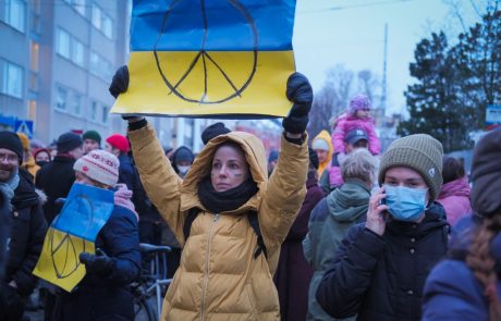 EU v odzivu na rusko agresijo na Ukrajino ostaja enotna in solidarna