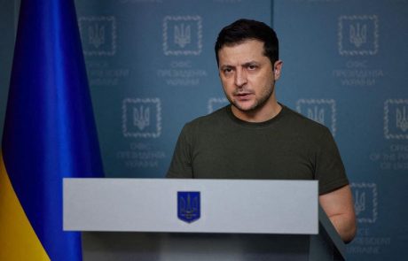Zelenski: “O kakršnemkoli mirovnem dogovoru, v katerega bi bile vključene zgodovinske spremembe, bi Ukrajinci odločali na referendumu”