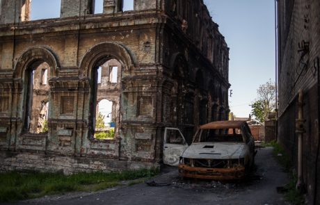 Rusi naj bi doslej poškodovali ali uničili okoli 200 spomenikov kulturne dediščine v Ukrajini