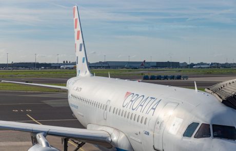 Osebje Croatia Airlinesa ni moglo verjeti, kdo je sedel na letalu za Zagreb
