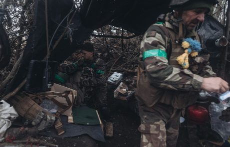 Na vzhodu Ukrajine siloviti spopadi za mesto Vugledar