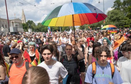 V Avstriji preprečili teroristični napad na Parado ponosa, med aretiranimi je tudi 14-letnik