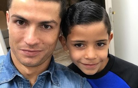 Cristiano Ronaldo je postal oče dvojčkov, dal pa jima je imena, ki jih imajo številni Slovenci