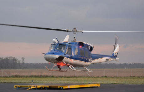 Ponesrečenega otroka v bolnišnico prepeljali s helikopterjem