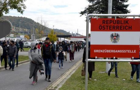 Sodišče odločilo, da je Avstrija begunce na meji s Slovenijo zavračala nezakonito