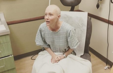 Kakšna sprememba: Shannen Doherty premagala raka in je videti fantastično