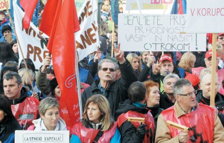 Od višine se zvrti: Razkrivamo plače sindikalnih voditeljev