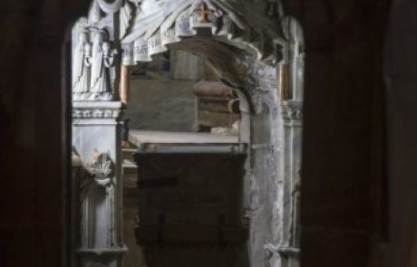 Po skoraj 500 letih odpirajo Jezusov grob