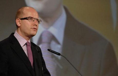 Češki premier Sobotka: Čehi nočemo “močne muslimanske skupnosti”.