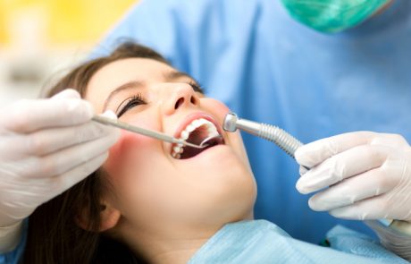 Zobozdravnica svetuje: Načini za sproščanje med posegom v zobni ordinaciji