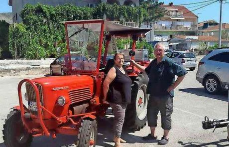 Potoval je kar devet dni: Nemec se je na dopust na Hrvaško odpravil s traktorjem
