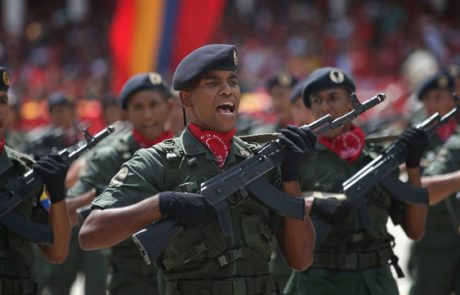 Maduro povečal pooblastila venezuelski vojski in policiji