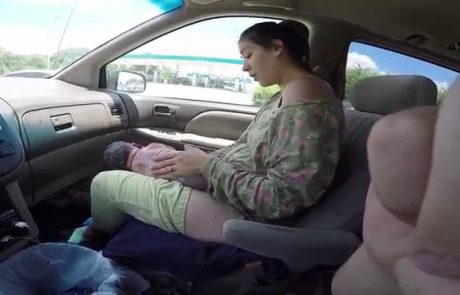 Video dneva: Rojstvo sina jo je presenetilo kar med vožnjo