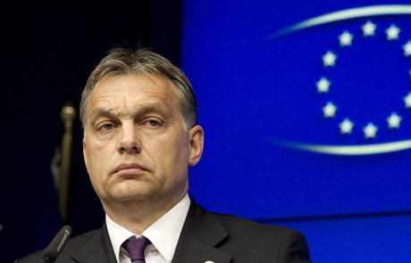 Orban pri Kurzu posvaril pred nevarnostmi, ki grozijo schengnu