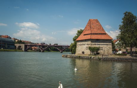 Mestni svetniki bodo odločali o Dravskem odru in Otoku