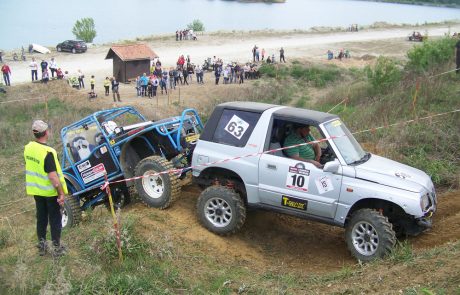 Vonj po prahu in bencinu na državnem prvenstvu v Off roadu